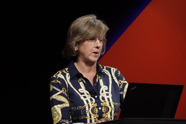 2016互聯(lián)網(wǎng)女皇報告：全球網(wǎng)民已達(dá)30億